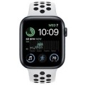 Apple Watch Nike SE (GPS) 44mm Silver Aluminum Case with Pure Platinum/Black Nike Sport Band - Silver